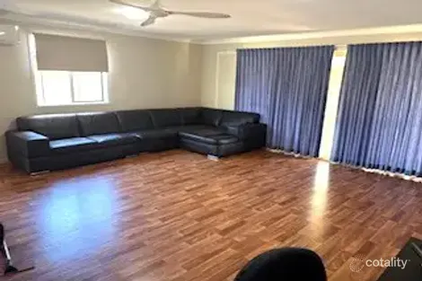 Property photo of 8 Dobell Street Rothwell QLD 4022