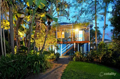 Property photo of 7 Thirteenth Avenue Palm Beach QLD 4221