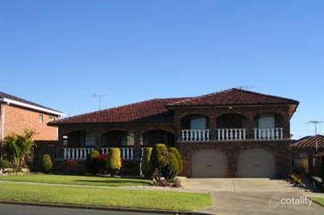 8 Essendon St, St Johns Park, NSW 2176