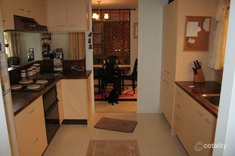 Property photo of 2 Caen Court Petrie QLD 4502