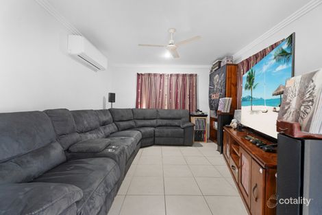 Property photo of 38 Picadilly Circuit Urraween QLD 4655
