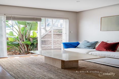 Property photo of 2/32 Tivoli Road South Yarra VIC 3141