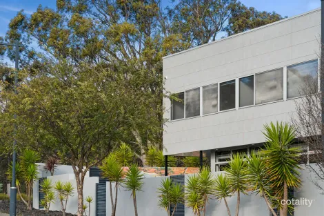Property photo of 76 Blizzard Circuit Forde ACT 2914