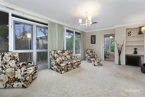 Property photo of 12 Warren Court Mount Waverley VIC 3149