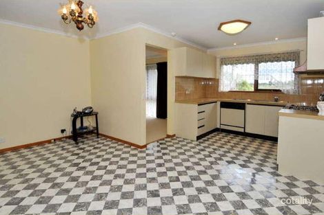 Property photo of 40 Glencairn Crescent Broadmeadows VIC 3047