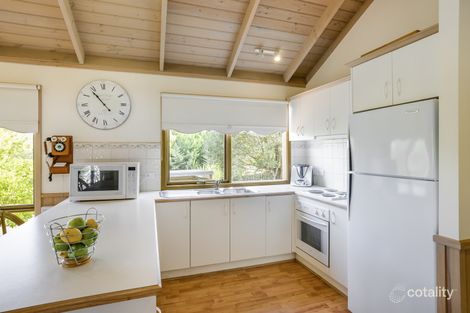 Property photo of 6 Randwick Avenue Bacchus Marsh VIC 3340