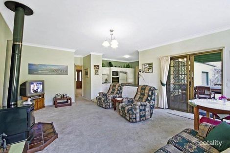 Property photo of 170 Cams Boulevard Summerland Point NSW 2259