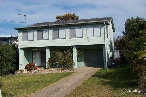 21 Beach St, Tuross Head, NSW 2537