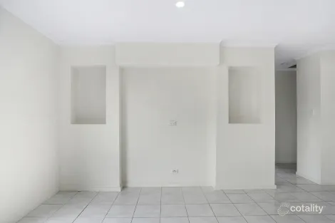 Property photo of 25 Lakeside Drive Andrews Farm SA 5114