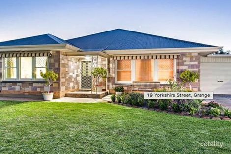 19 Sarah Dr, Yamanto, QLD 4305