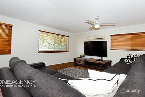 Property photo of 10 Altola Street Durack QLD 4077