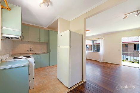 Property photo of 4/19 Darrambal Street Surfers Paradise QLD 4217