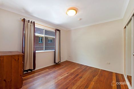 Property photo of 4/19 Darrambal Street Surfers Paradise QLD 4217