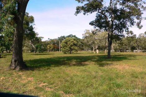 Property photo of 25 Shore Road East Urangan QLD 4655