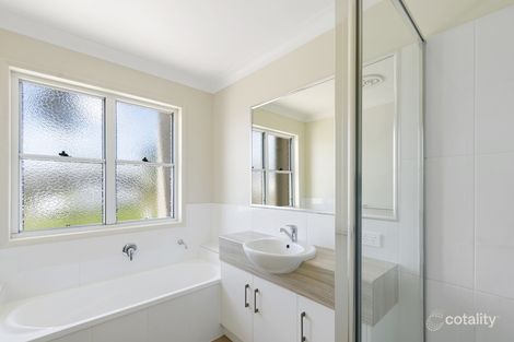 Property photo of 2/10 Morton Street South Toowoomba QLD 4350