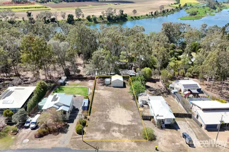 97 Woods Rd, Sharon, QLD 4670
