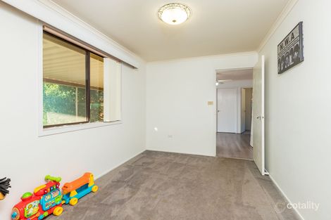 Property photo of 8 Unicomb Close Rutherford NSW 2320