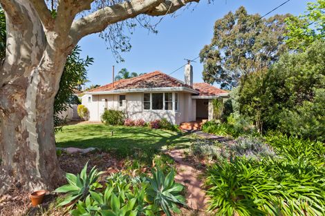 26 Linden Gdns, Floreat, WA 6014