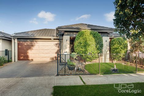 Property photo of 16 Montreal Circuit Craigieburn VIC 3064