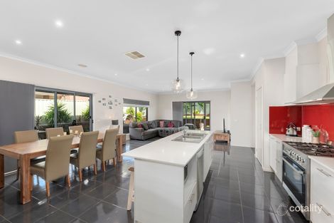 Property photo of 12 Therese Way Maiden Gully VIC 3551