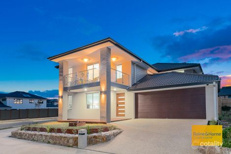 Property photo of 8 Yellowstone Avenue Clyde VIC 3978