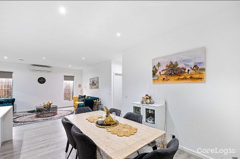 Property photo of 8 Vision Road Craigieburn VIC 3064