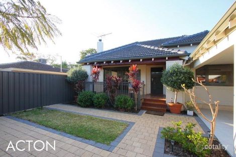 32 Thelma St, Como, WA 6152