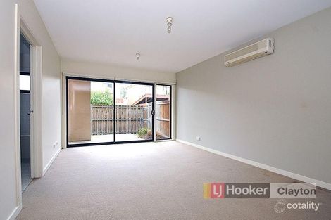 Property photo of 22/1 Greenfield Drive Clayton VIC 3168