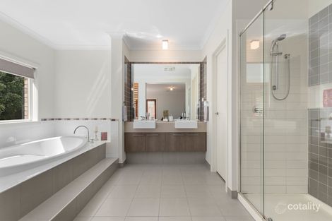Property photo of 10 Choice Place Gisborne VIC 3437