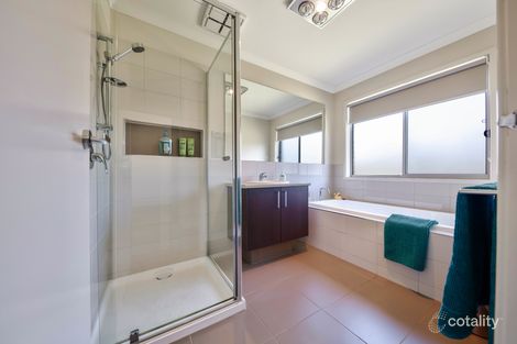 Property photo of 8 Monash Drive Porepunkah VIC 3740