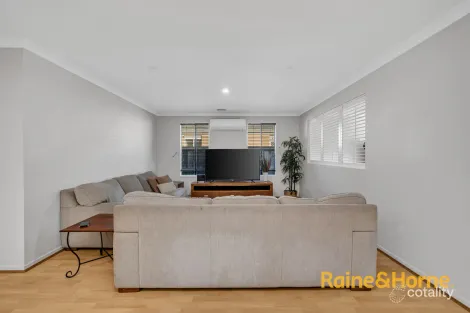 Property photo of 23 Moonah Avenue Brookfield VIC 3338