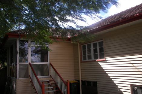Property photo of 2281 Wynnum Road Wynnum QLD 4178