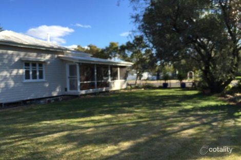 30 Lovell St, Roma, QLD 4455