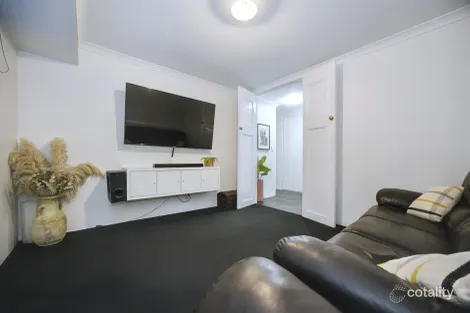 Property photo of 35 Mebbin Grove Yanchep WA 6035