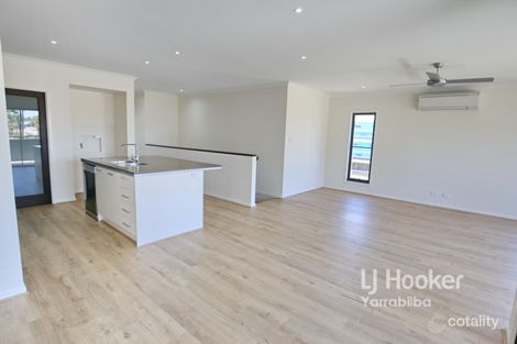 Property photo of 14 Garragull Drive Yarrabilba QLD 4207