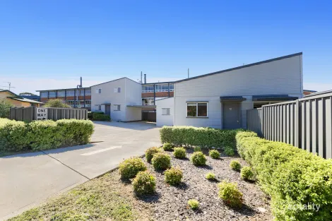 8 Yulin Ave, Cooma, NSW 2630