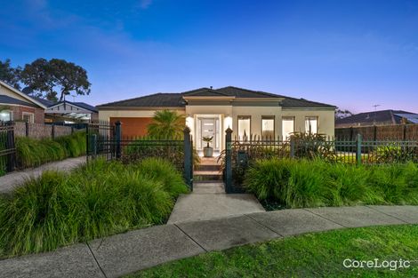 Property photo of 17 Rosslare Place Cranbourne VIC 3977
