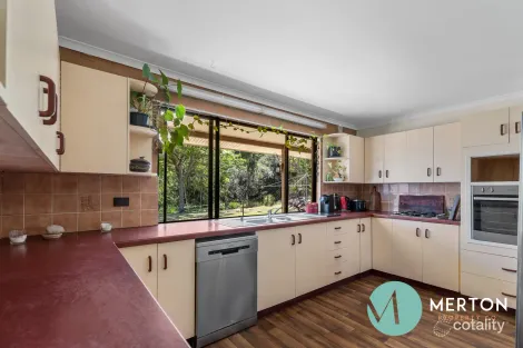Property photo of 62 Window Road Canina QLD 4570