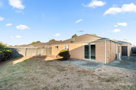 Property photo of 52 Brownlow Drive Point Cook VIC 3030