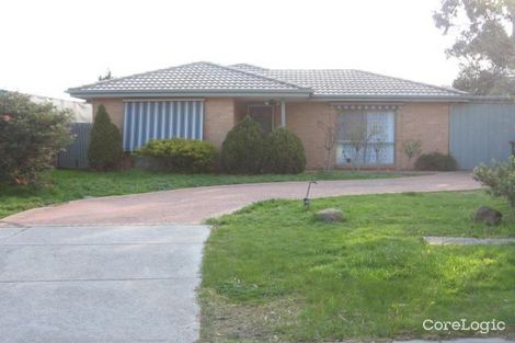 Property photo of 16 Emma Court Berwick VIC 3806