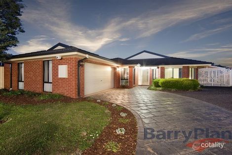 13 Kingfisher Dr, Seabrook, VIC 3028