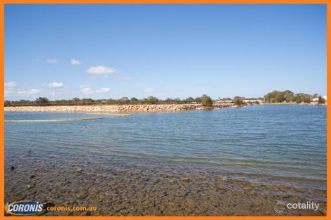 Property photo of 43 Adam Street Beachmere QLD 4510