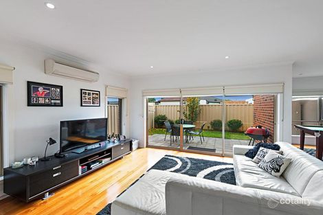 Property photo of 2/22 Volga Street Hadfield VIC 3046