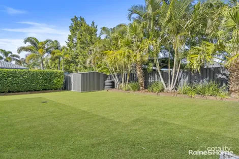 Property photo of 16 Pinelands Circuit Redland Bay QLD 4165