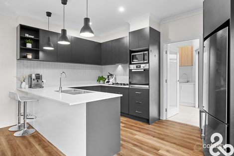 Property photo of 2/7 Rainbird Court Epping VIC 3076