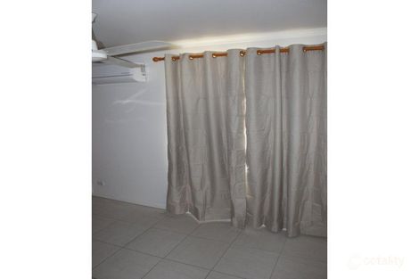 Property photo of 2/30 Diamond Avenue Emerald QLD 4720