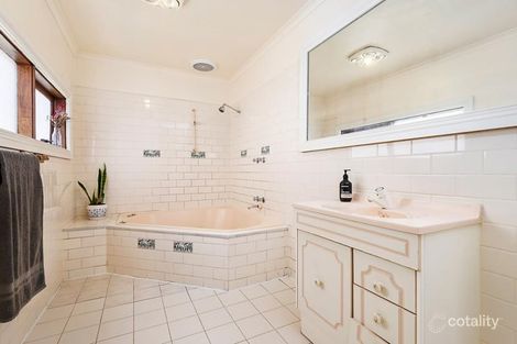 Property photo of 34 Woolton Avenue Thornbury VIC 3071