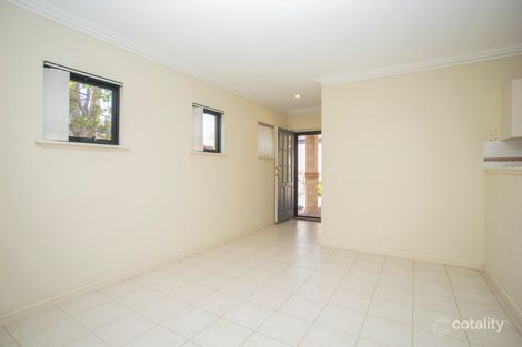 Property photo of 15B Hodges Place Innaloo WA 6018