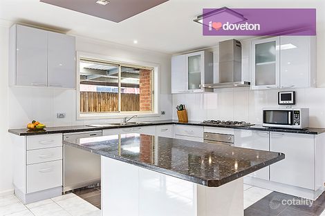 Property photo of 7 Rimu Close Doveton VIC 3177