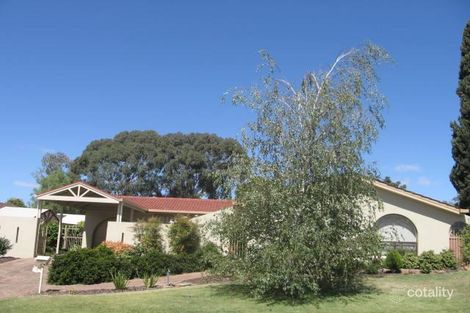 15 Zenobia Cres, Modbury North, SA 5092